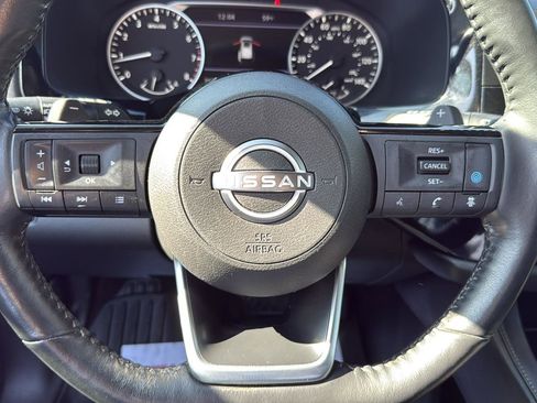 Used 2023 Nissan Pathfinder SL w/ SL Premium Package image 15