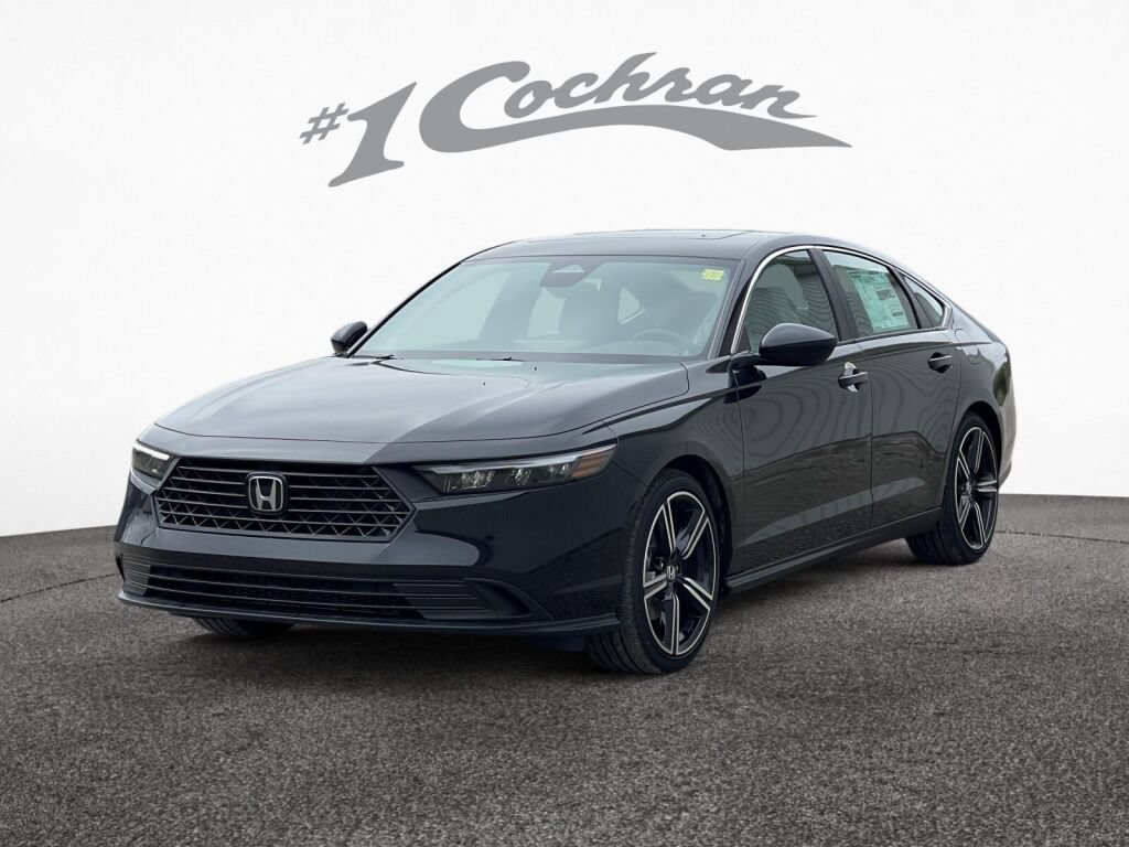 Used 2024 Honda Accord Sport image 2