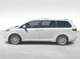 Used 2017 Toyota Sienna Limited AWD/4WD video 2