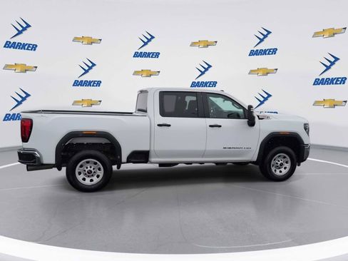 Used 2024 GMC Sierra 2500 Pro w/ Convenience Package image 9