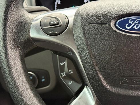 Used 2023 Ford Transit Connect XL image 17