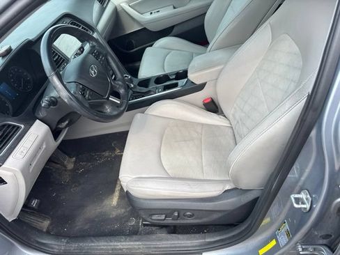 Used 2017 Hyundai Sonata Sport w/ Value Edition Package 02 FWD image 5