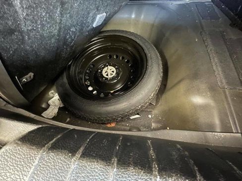 Used 2015 Hyundai Sonata Limited w/ Option Group 05 image 26