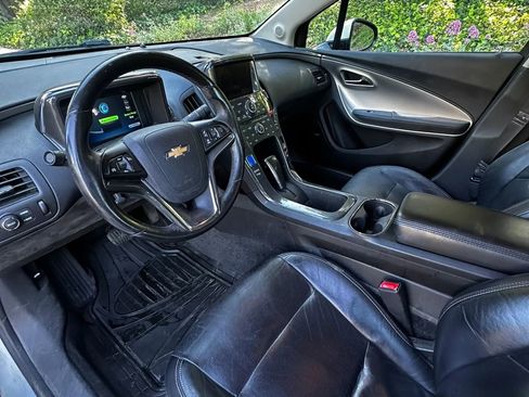 Used 2012 Chevrolet Volt Premium w/ Premium Trim Package image 12