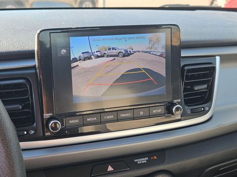 Used 2022 Kia Rio S image 15