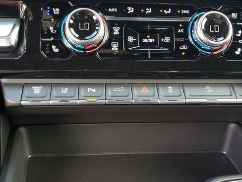 New 2026 GMC Sierra 2500 AT4 w/ AT4 Premium Plus Package AWD/4WD image 25