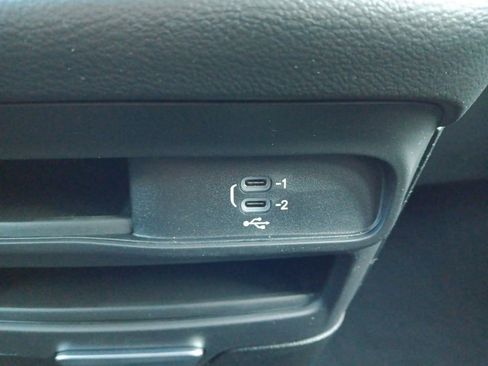New 2026 Chrysler Voyager LX FWD image 29