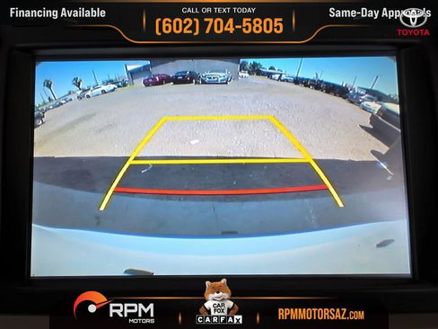 Used 2014 Toyota Highlander Limited Platinum FWD image 15
