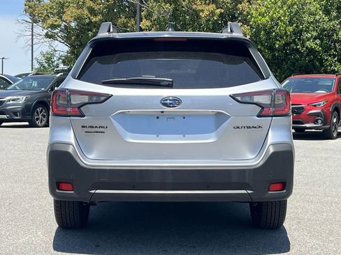 Certified 2025 Subaru Outback Onyx Edition AWD/4WD image 27