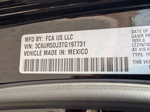 Certified 2026 RAM 2500 Big Horn AWD/4WD image 32