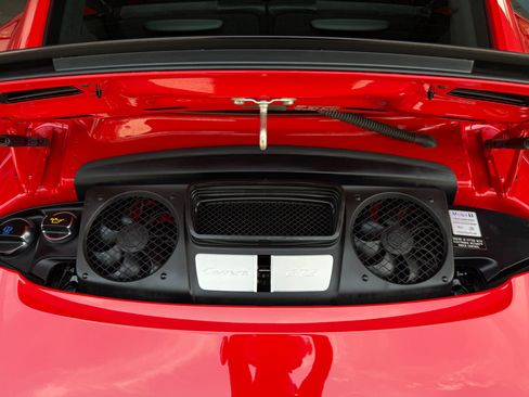 Used 2015 Porsche 911 Carrera GTS RWD image 38