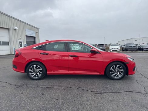 Used 2017 Honda Civic EX image 8