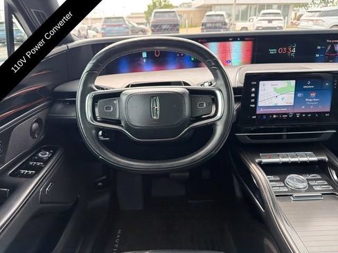 Used 2024 Lincoln Nautilus Reserve w/ Equipment Group 202A AWD/4WD image 18