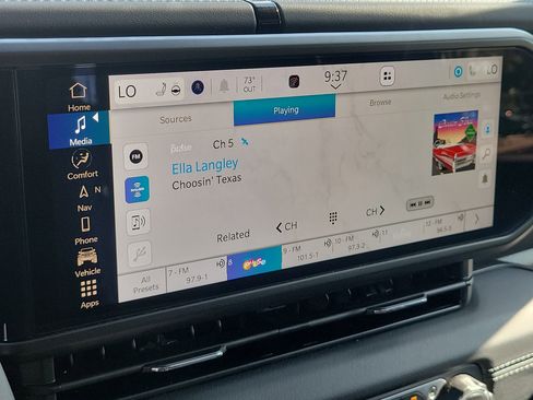 Used 2024 Jeep Wrangler Sahara w/ Technology Group AWD/4WD image 25