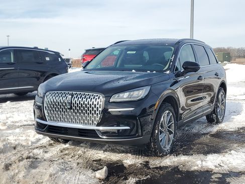 New 2026 Lincoln Corsair Premiere image 2