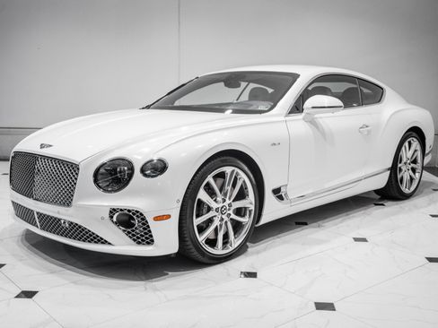 Certified 2023 Bentley Continental GT V8 AWD/4WD image 9