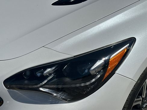 Used 2019 Kia Stinger GT2 AWD/4WD image 39