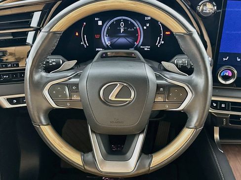 Used 2024 Lexus RX 350 Premium Plus w/ Convenience Package AWD/4WD image 18