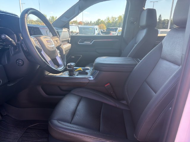 Used 2023 GMC Sierra 1500 SLT w/ SLT Premium Plus Package AWD/4WD image 11