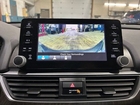 Used 2020 Honda Accord EX-L image 30