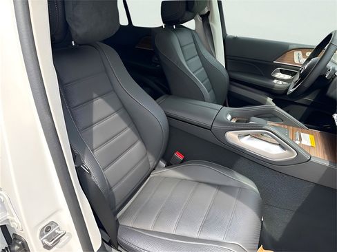 New 2025 Mercedes-Benz GLE 450 4MATIC image 25