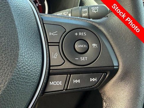 Used 2024 Toyota RAV4 XLE w/ Convenience Package AWD/4WD image 17