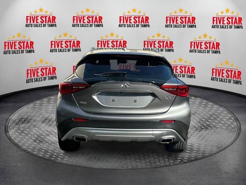 Used 2018 INFINITI QX30 Premium w/ Cargo Package image 6
