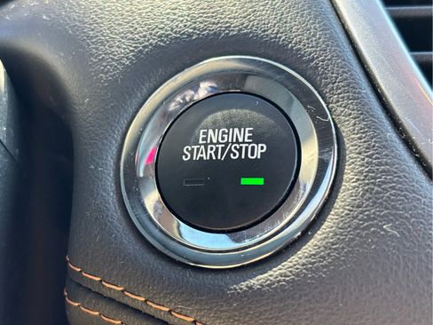 Used 2021 Chevrolet Trax LT w/ Driver Confidence Package image 22