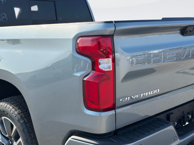 New 2026 Chevrolet Silverado 1500 RST w/ RST All Star Premium Package AWD/4WD image 11