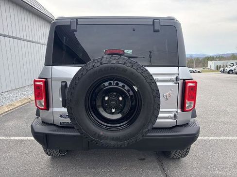 Certified 2023 Ford Bronco Black Diamond image 4