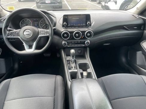 Used 2023 Nissan Sentra S FWD image 11