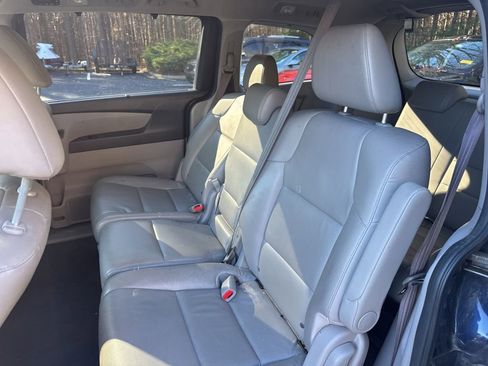 Used 2015 Honda Odyssey EX-L image 12