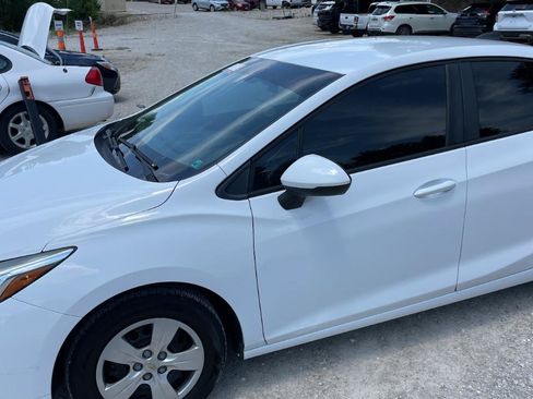 Used 2017 Chevrolet Cruze LS w/ LS Fleet Convenience Package FWD image 4