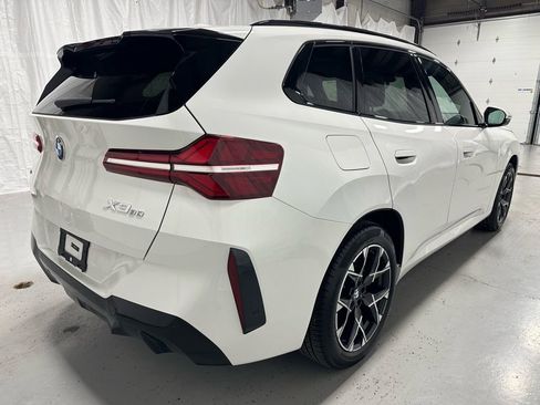 Used 2025 BMW X3 xDrive30i w/ M Sport Package image 7