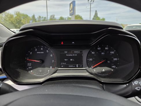 Used 2024 Chevrolet Trax LS w/ LS Convenience Package FWD image 27