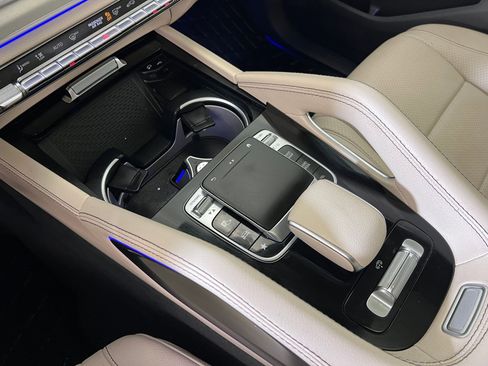 Used 2020 Mercedes-Benz GLS 450 4MATIC image 29