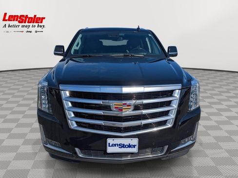 Used 2020 Cadillac Escalade Premium Luxury AWD/4WD image 8