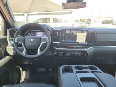 New 2026 Chevrolet Silverado 1500 LT w/ Z71 Off-Road Package AWD/4WD image 14