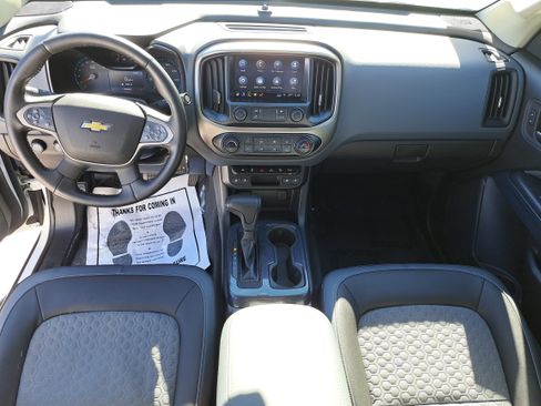 Used 2019 Chevrolet Colorado Z71 image 9