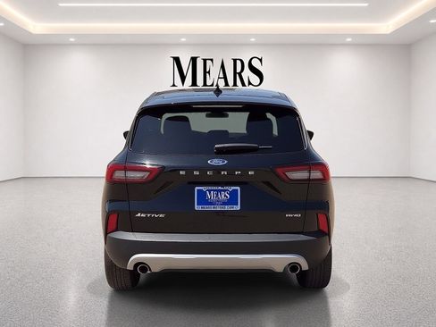 Used 2025 Ford Escape Active AWD/4WD image 4