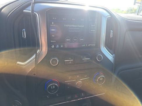 Used 2022 Chevrolet Silverado 2500 LT w/ Convenience Package AWD/4WD image 14