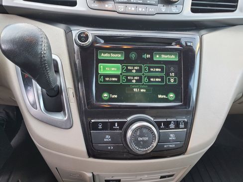 Used 2016 Honda Odyssey Touring image 28