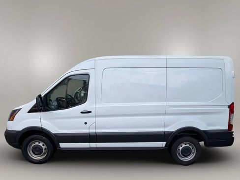 Used 2017 Ford Transit 250 130 Medium Roof image 4