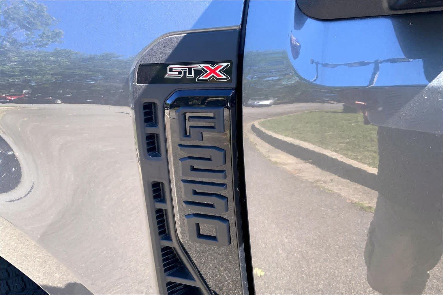 New 2026 Ford F250 XL w/ STX Appearance Package AWD/4WD image 15