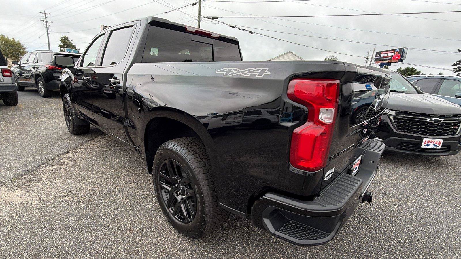 New 2026 Chevrolet Silverado 1500 RST w/ RST All Star Premium Package AWD/4WD image 10