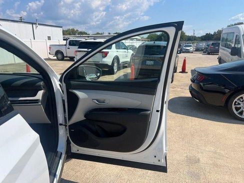 New 2026 Hyundai Tucson Limited FWD image 78