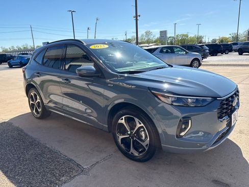 Used 2023 Ford Escape ST-Line Elite AWD/4WD image 7