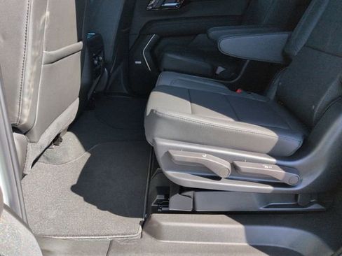 New 2026 Chevrolet Suburban Z71 w/ Comfort Package image 24