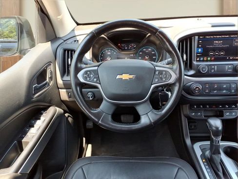 Certified 2022 Chevrolet Colorado ZR2 w/ ZR2 Midnight Special Edition AWD/4WD image 22