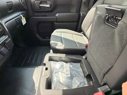 New 2026 GMC Sierra 2500 Pro w/ Convenience Package AWD/4WD image 32